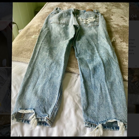 AE Ripped Mom Jean - 0 X-Short - Picture 5 of 16